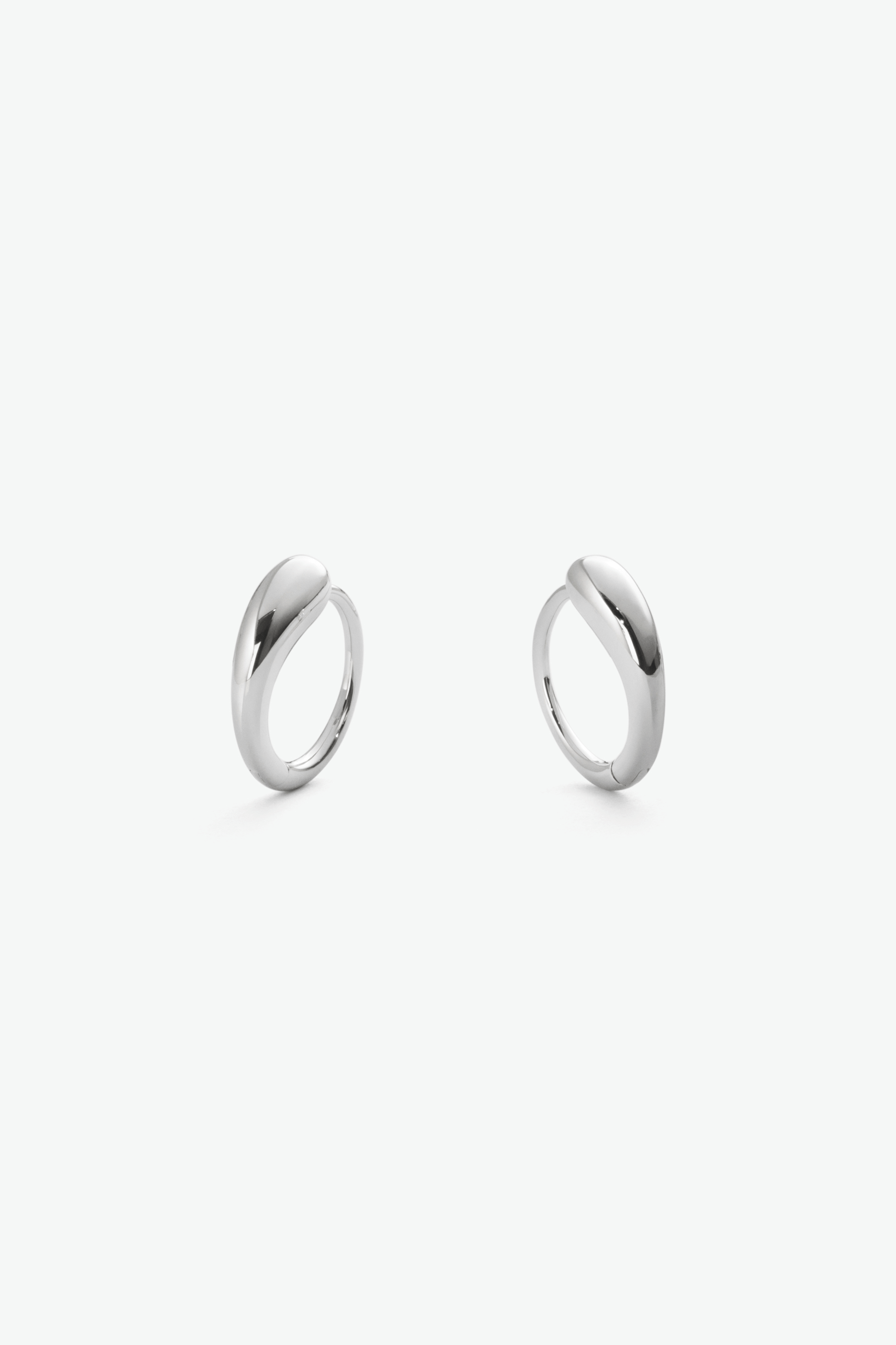 Serene Hoop Earrings